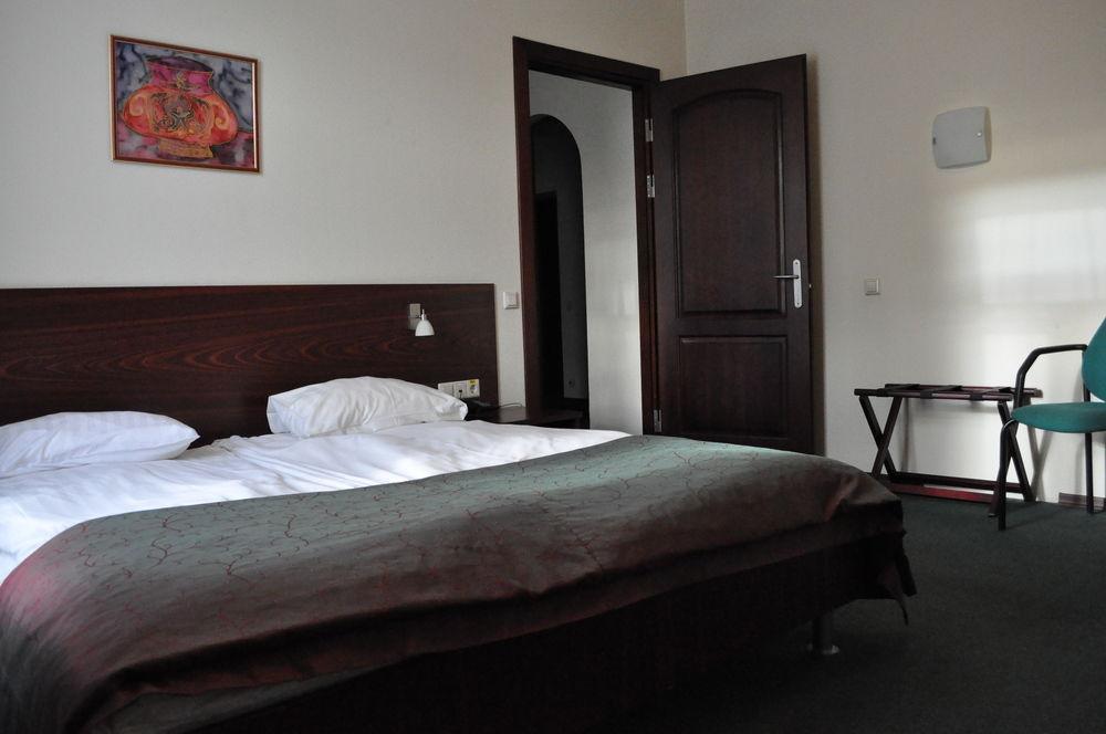 Hotel Albatross Riga Bagian luar foto