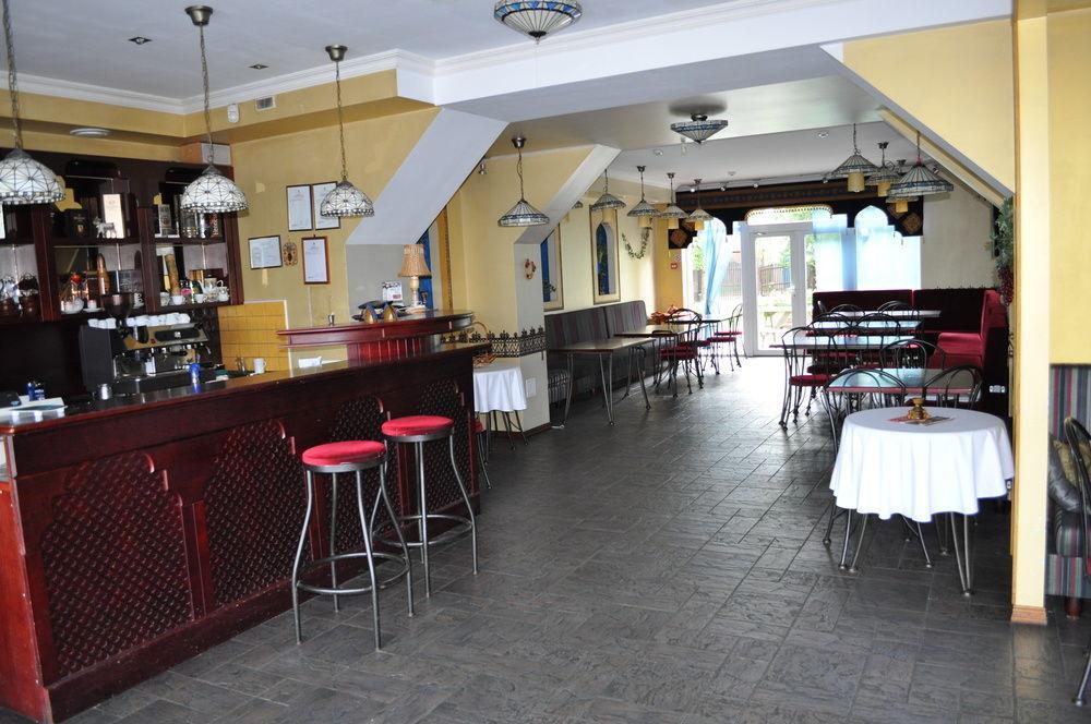 Hotel Albatross Riga Bagian luar foto